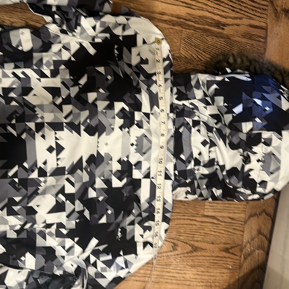 Roxy Ski Snowboard jacket coat LG black & white - worn once! - Picture 11 of 14